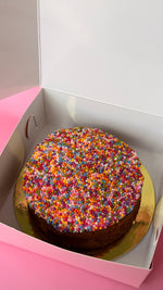 Load image into Gallery viewer, 5” Dot Cake
